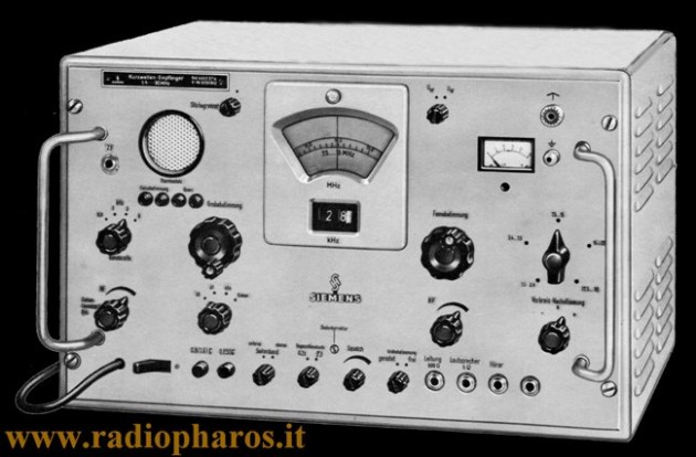 Siemens - Rel 445-E311b - Analogue synthesized tube receiver - Germany 1962
